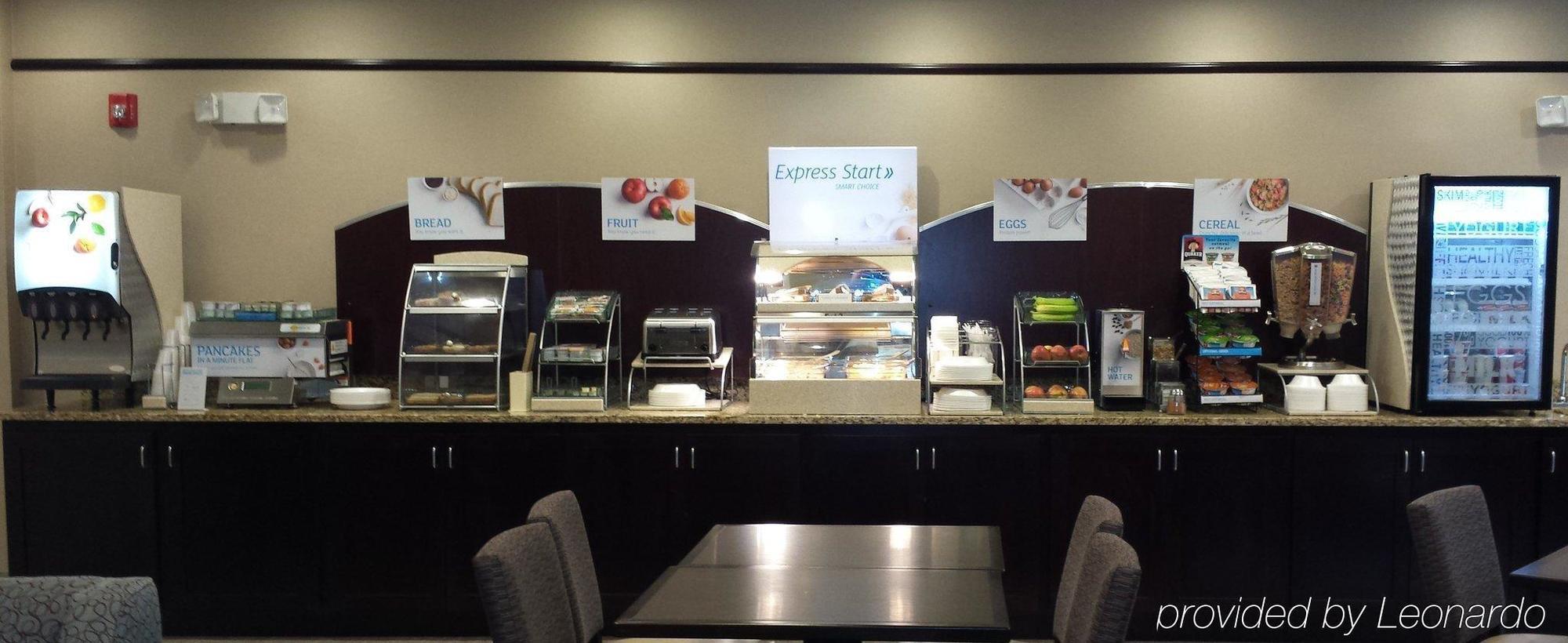 Comfort Inn & Suites Emporia Εξωτερικό φωτογραφία