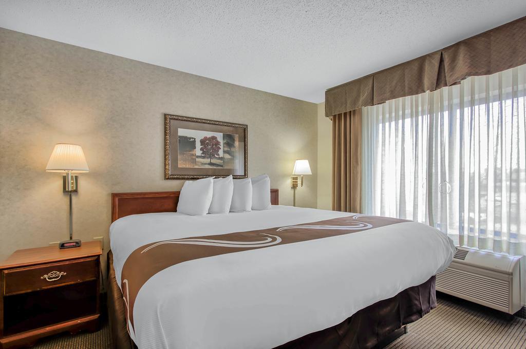 Comfort Inn & Suites Emporia Εξωτερικό φωτογραφία